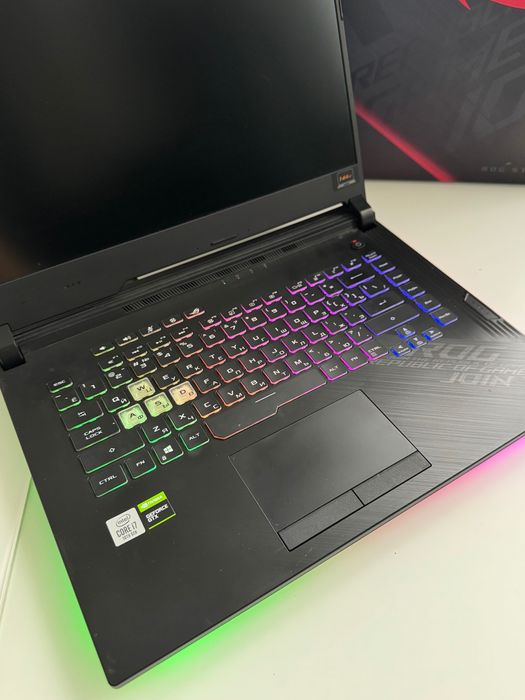 Игровой ноутбук ASUS ROG Strix