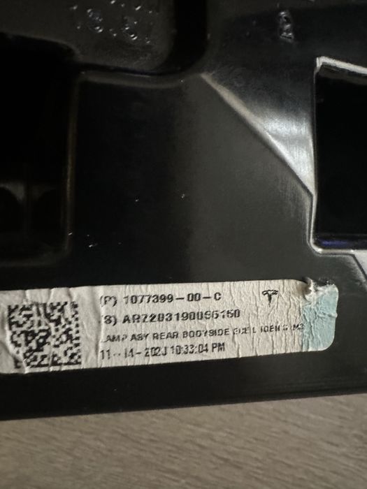 Стопове стоп Tesla 3 / Y Тесла 3 / У Европейски