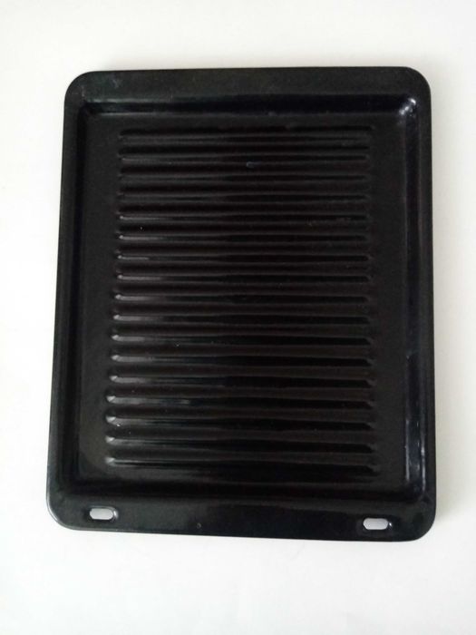 Комплект 2малки емайлирани тавички.