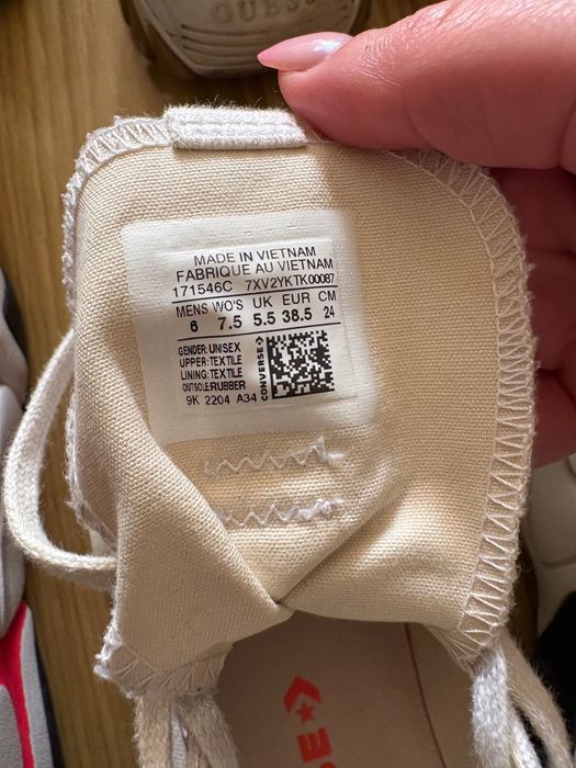 Лот обувки ,Converse , Puma , Guess
