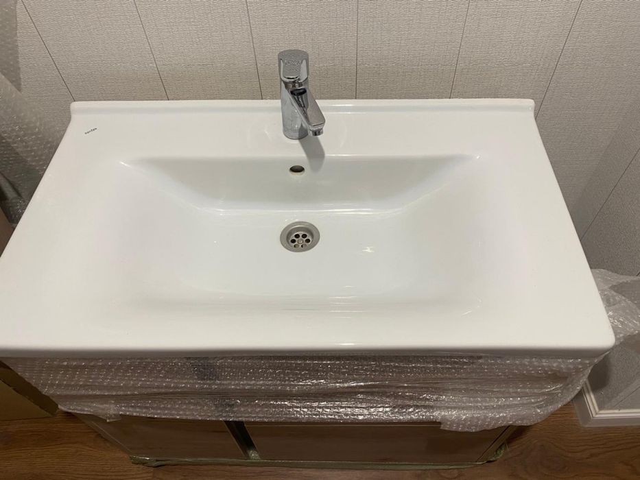 Срочно продается мебель для ванны