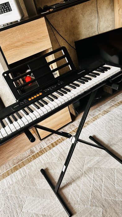 Синтезатор Casio