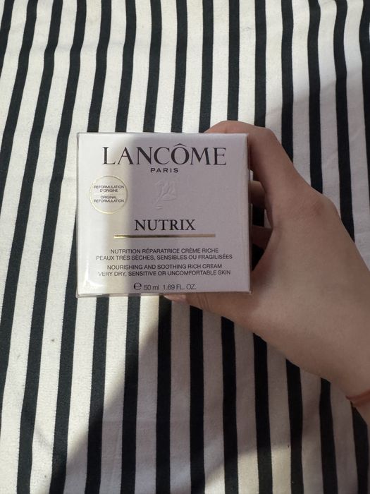Crema fata Lancome Nutrix