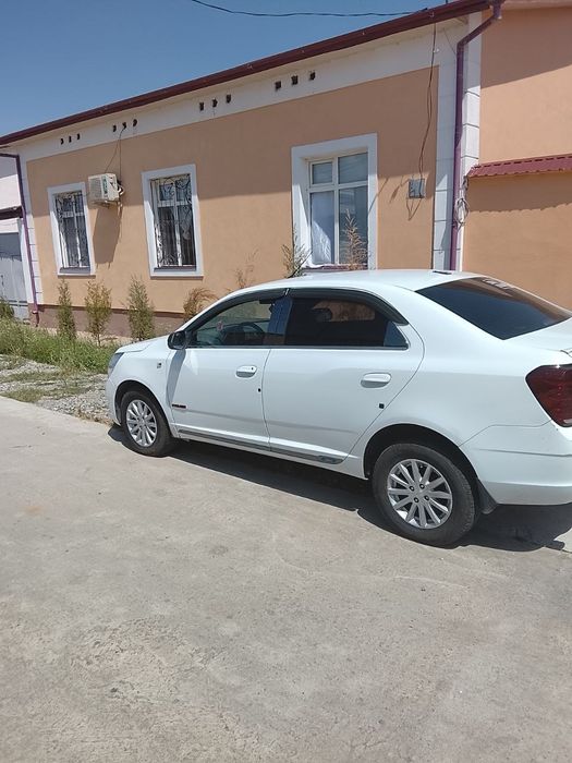 Surxandaryo Sarosiyo pul zarurligi uchun sotilyapti barakali moshina