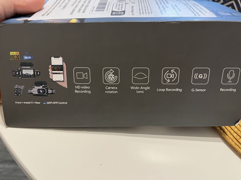 Camera de bord auto 4in1 cu WiFi