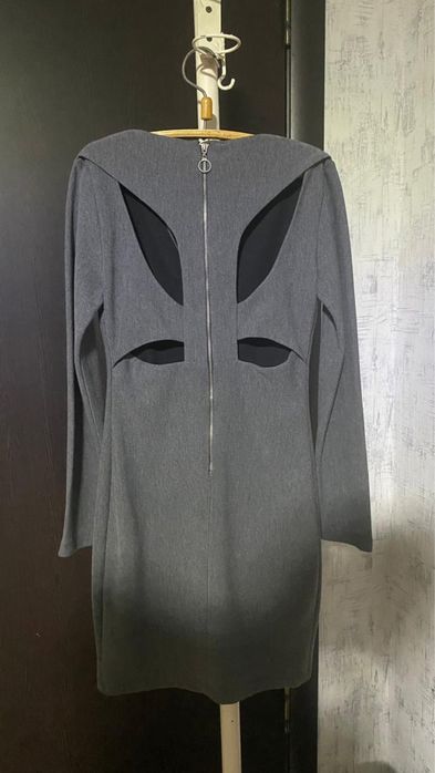 Продам костюм-двойку, платье и пиджак
