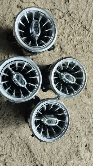 Продам дефлекторы новый