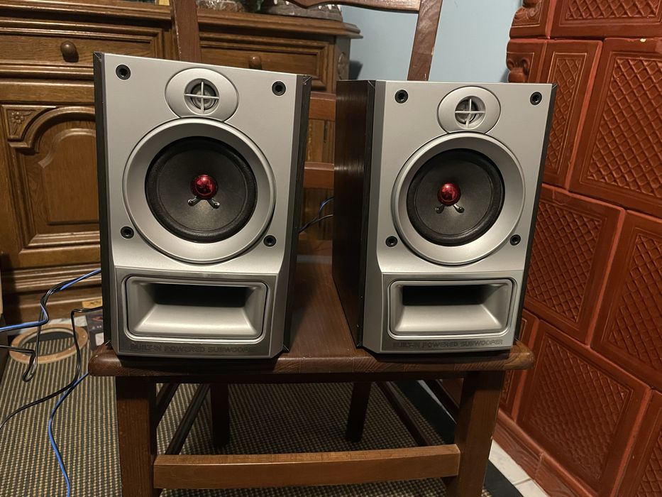 Boxe aiwa cu sbwoofer