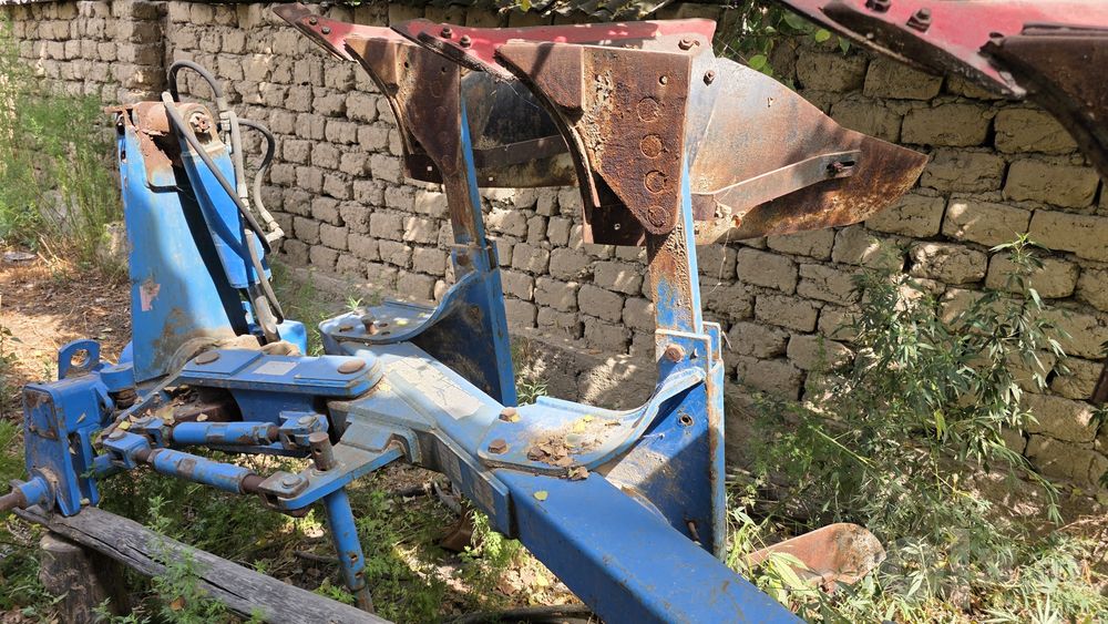 Puluk sotiladi 4+1   5 korpus Toshkent vil da