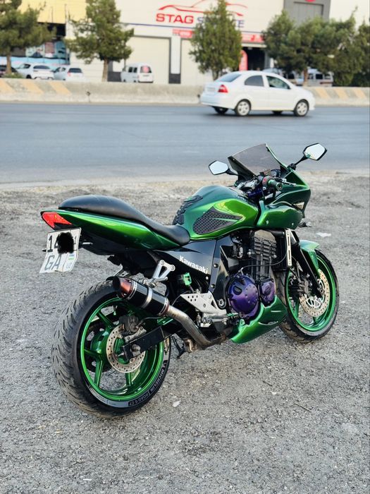 Orginal Kawasaki Z750S sotiladi