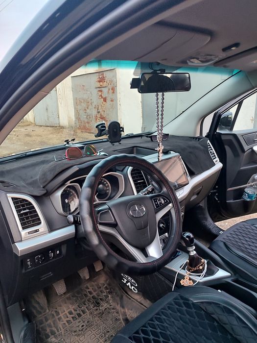 Продам автомобиль JAC S3