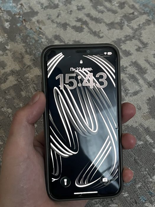 Срочно продам Айфон 11 про