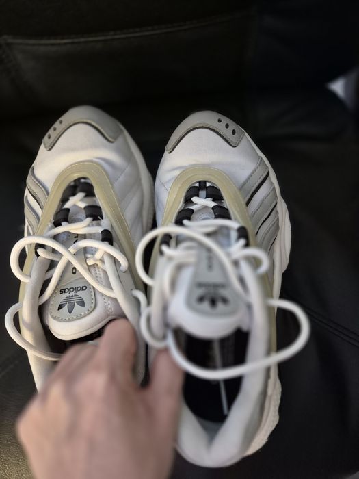 Adidas ozweego, foarte comozi