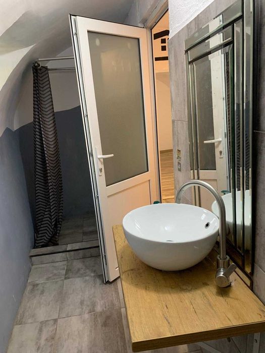 Spațiu comercial ultracentral cu boxă de vânzare, strada Primăriei