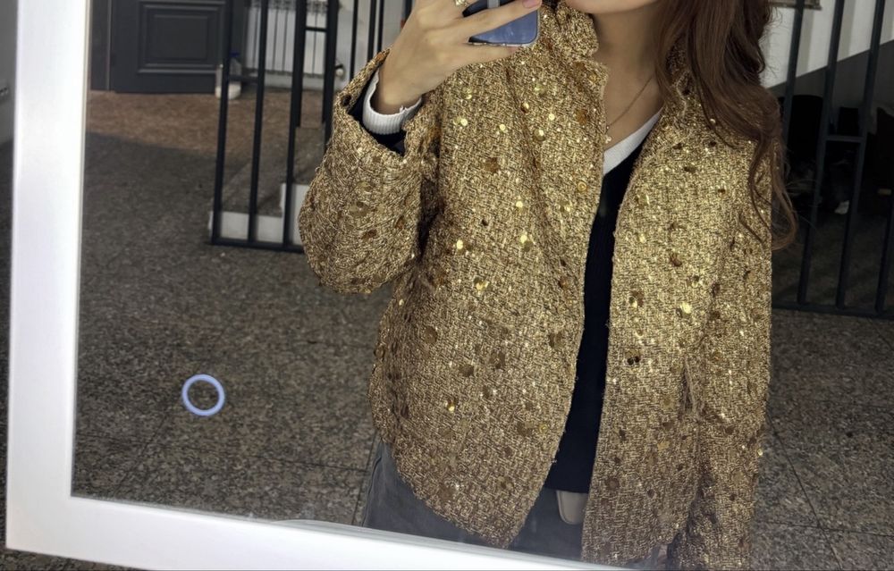 Бомбер под зара золотистый