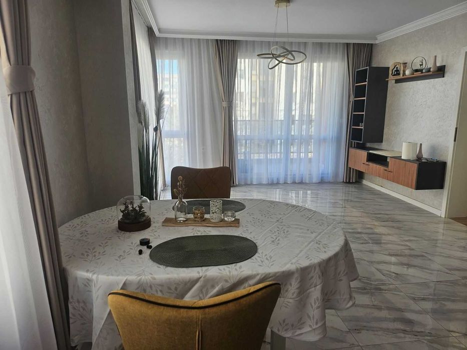 Продава се Двустаен апартамент в Пловдив, Кючук Париж - 66 кв.м за 1167 €/кв.м - Снимка #3