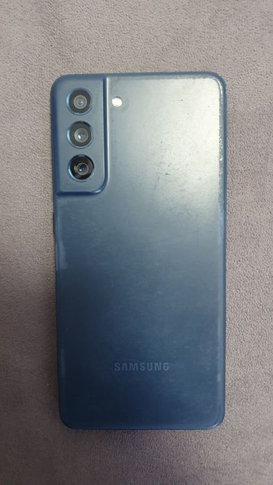 Samsung S21 FE 5G| 8/256 гб
