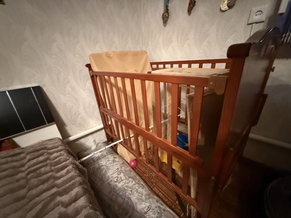 Продам манеж детский