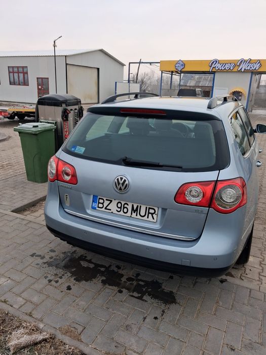 Vând sau schimb  cu audi A4 b7