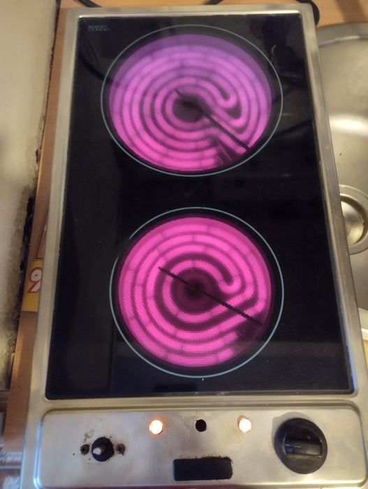 Двоен керамичен котлон за вграждане