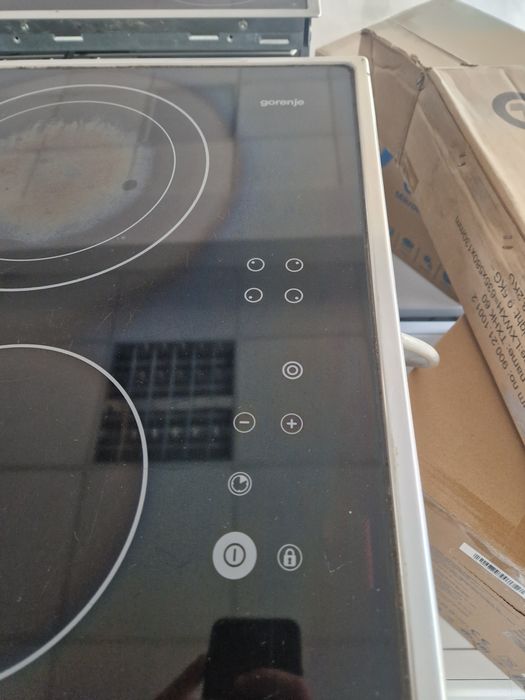 Керамичен плот Gorenje 53 / 48 д