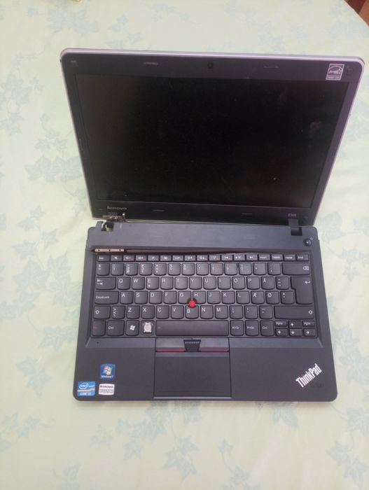 Лаптопи за части