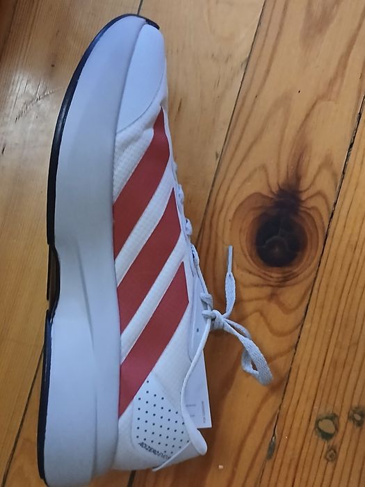 Маратонки ADIDAS
