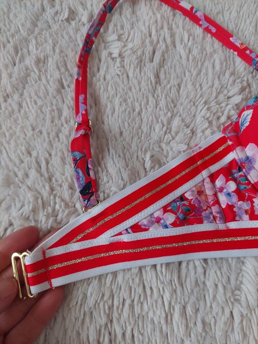 Sutien costum de baie H&M 70B