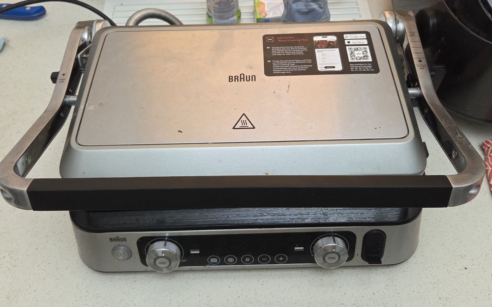Мощный электрогриль Braun MultiGrill 9