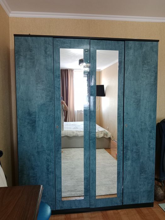 Продам шифонер в хорошем состоянии