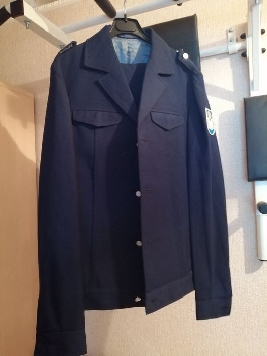 Рубашки школьные