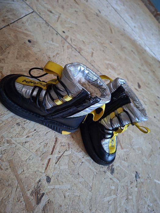 Продам уги детские