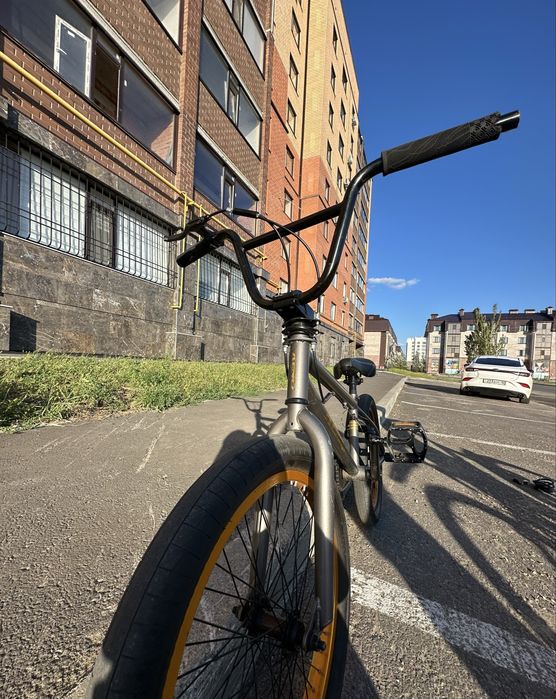 Продам велосипед bmx