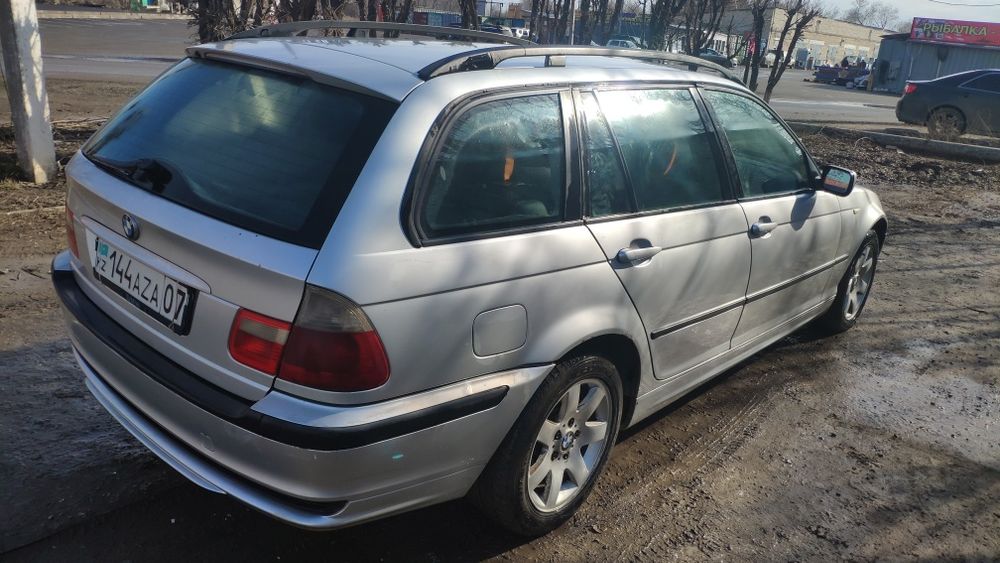 Продам БМВ 3 Е46 2004г 2л дизель