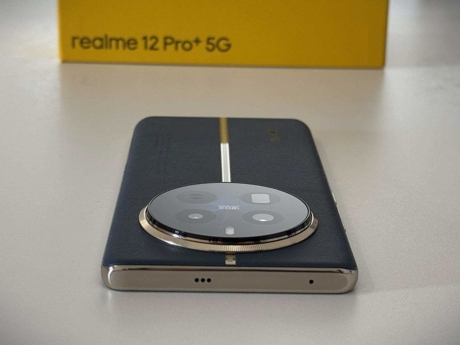 Бартер! НОВ! Realme 12 Pro Plus + 512/12GB Submarine Blue (Син)