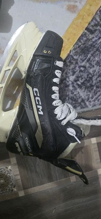 Продам коньки в хорошем состоянии