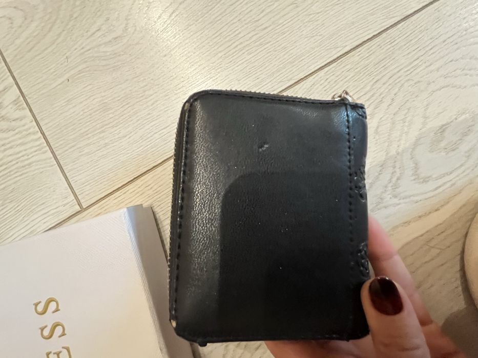 Портмоне Guess черно