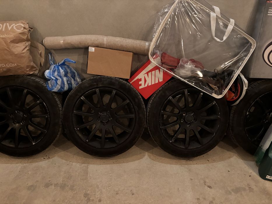 Джанти 17-ки /5х100/ с почти нови гуми CONTINENTAL Premium Contact 5