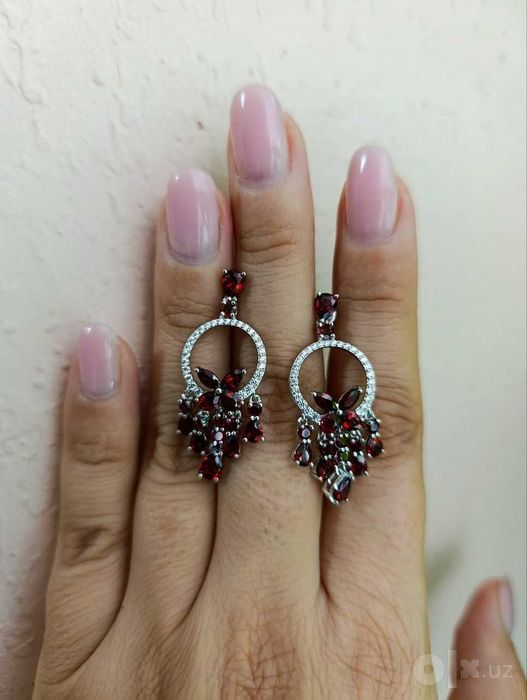 Серьги, кольца , наборы из серебра 925 пробы