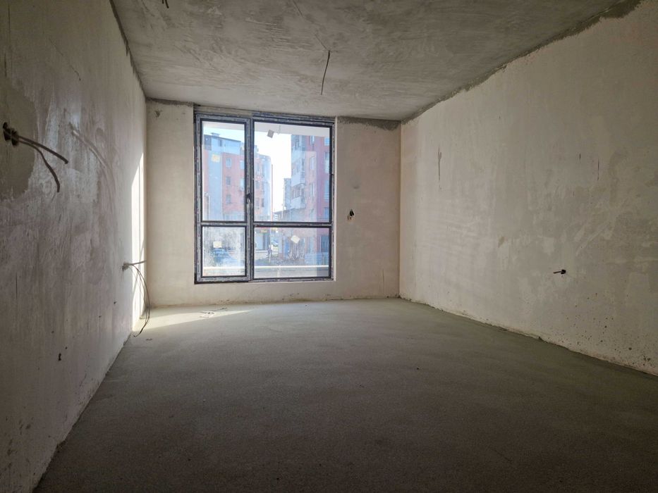 Продава се Двустаен апартамент в Бургас, Меден рудник - зона Б - 65 кв.м за 1257 €/кв.м - Снимка #1