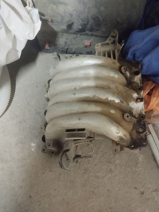 Продам коллектор на Ауди