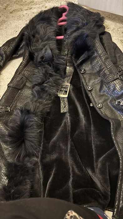 Продам Дубленку в хорошом состояний