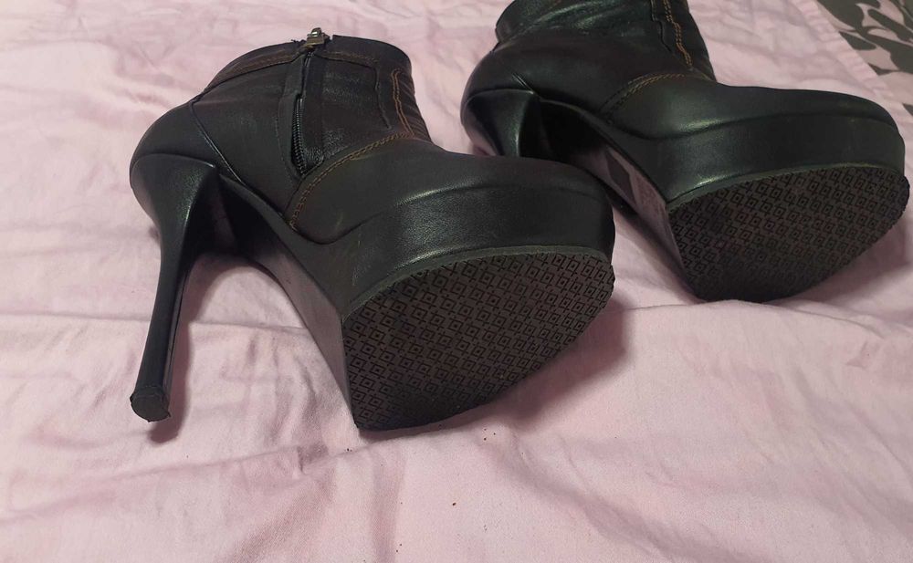 Боти с висок ток 14см