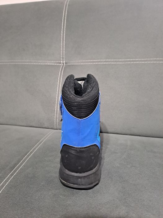 Боти  Adidas (като нови) 38 2/3