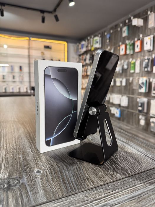 iPhone 16 Pro Max, White, 256 GB