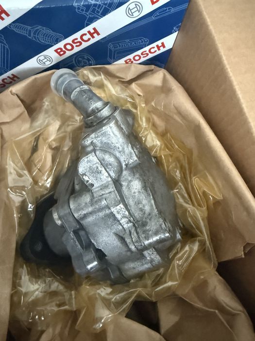 Маркуч за високо налягане Audi A4 B8 и Хидтавлична помпа
