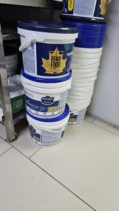 ПРОДАЮ пластиковые ВЕДРА 10л (250тнг)