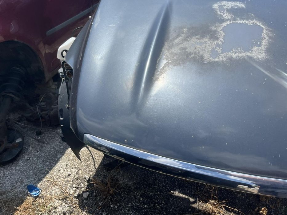 Преден капак Ford Kuga с лайсната оригинален