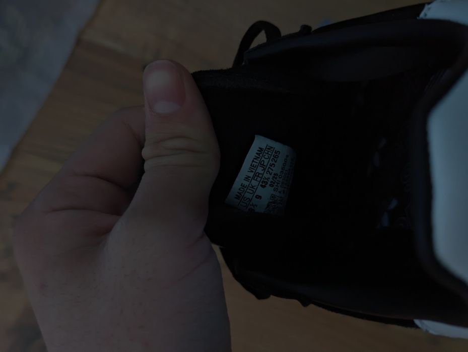 кроссовки Adidas spezial