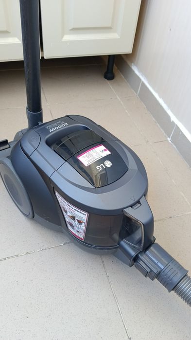 Пылесос Lg 2000w